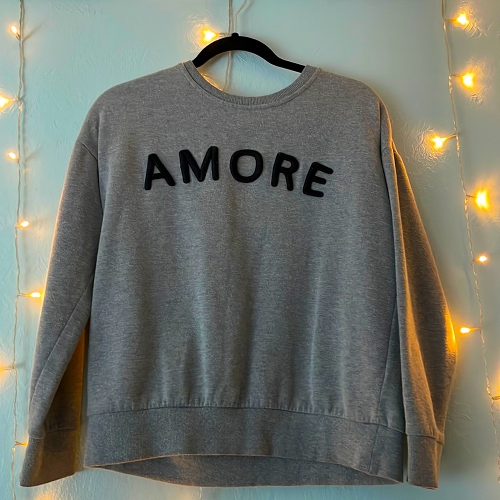 Sweat Shirt